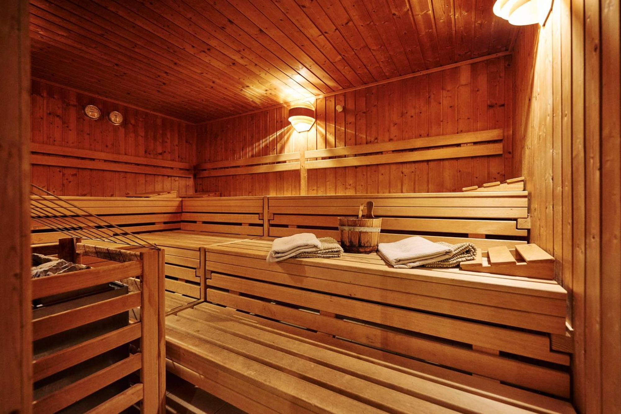Arlberg Stuben - Das Kleine, Feine Hotel Штубен-ам-Арльберг Экстерьер фото