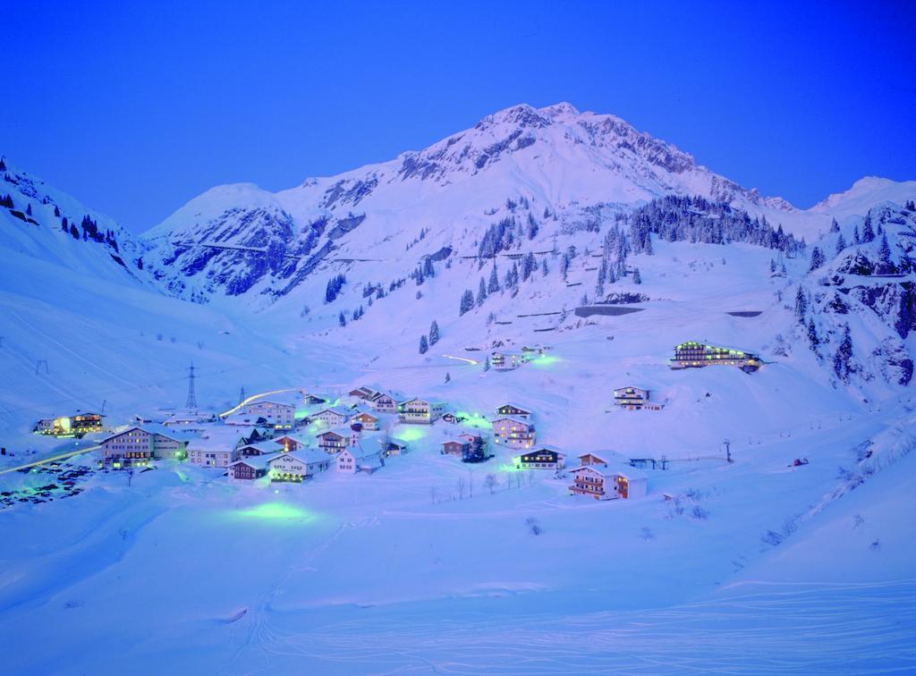 Arlberg Stuben - Das Kleine, Feine Hotel Штубен-ам-Арльберг Экстерьер фото